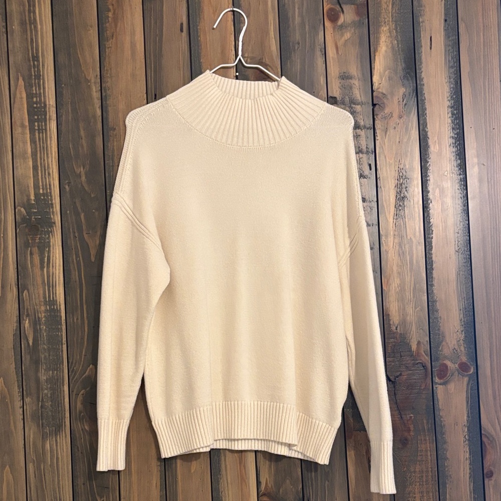 Magaschoni Womens Cream Turtleneck/Mock Turtleneck Sweater